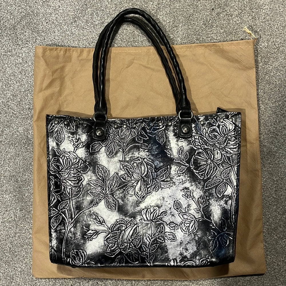 Patricia Nash leather pocketbook